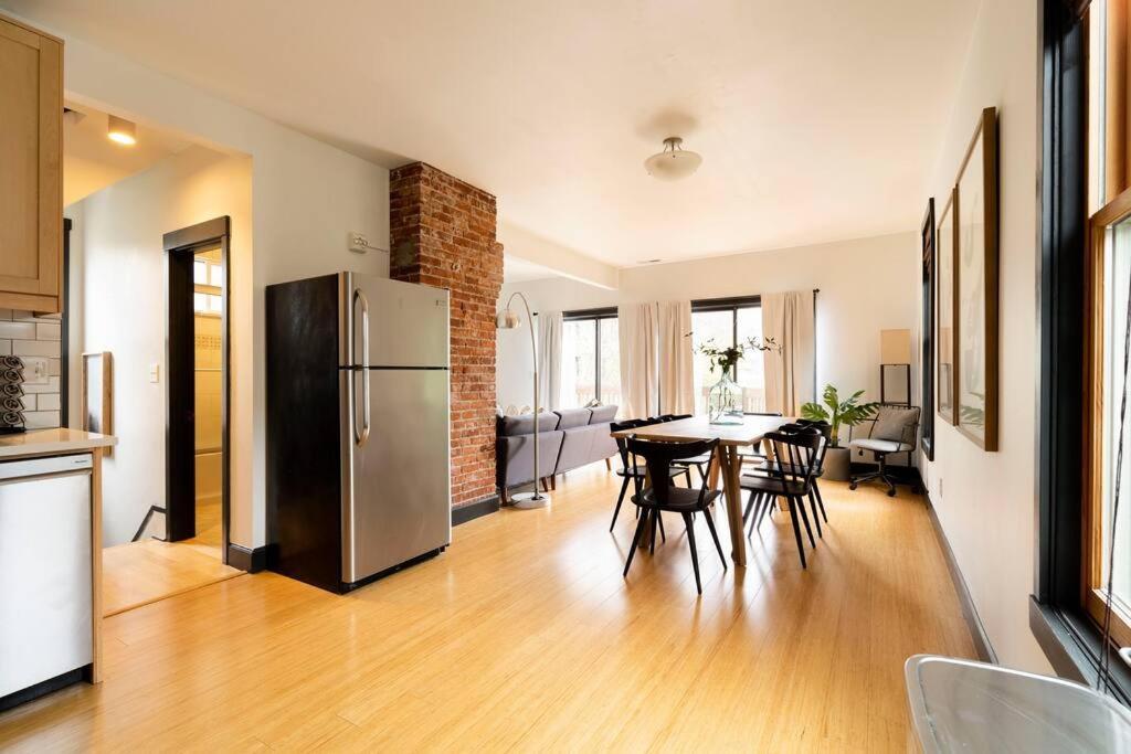 Collection - Scandinavian Loft - Local Espresso & Boutiques * Portland